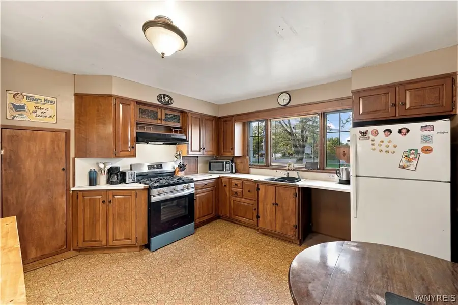 11267 Broadway Street, Alden, NY 14004 - #2