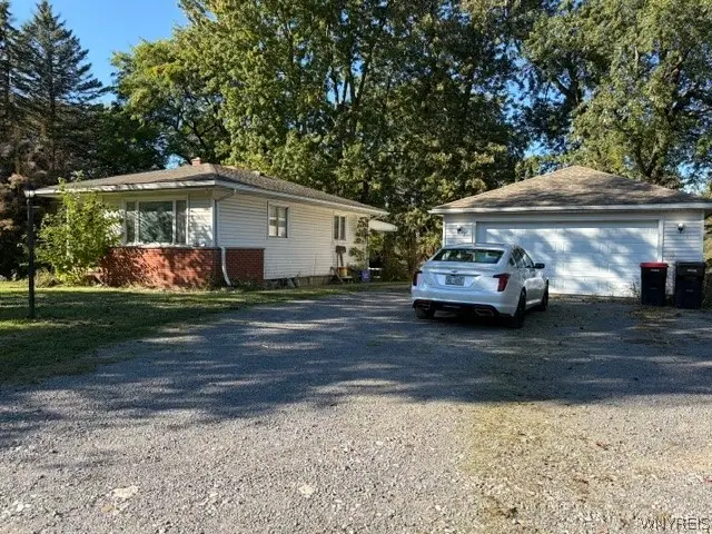 8435 Rochester Road, Gasport, NY 14067 - #3
