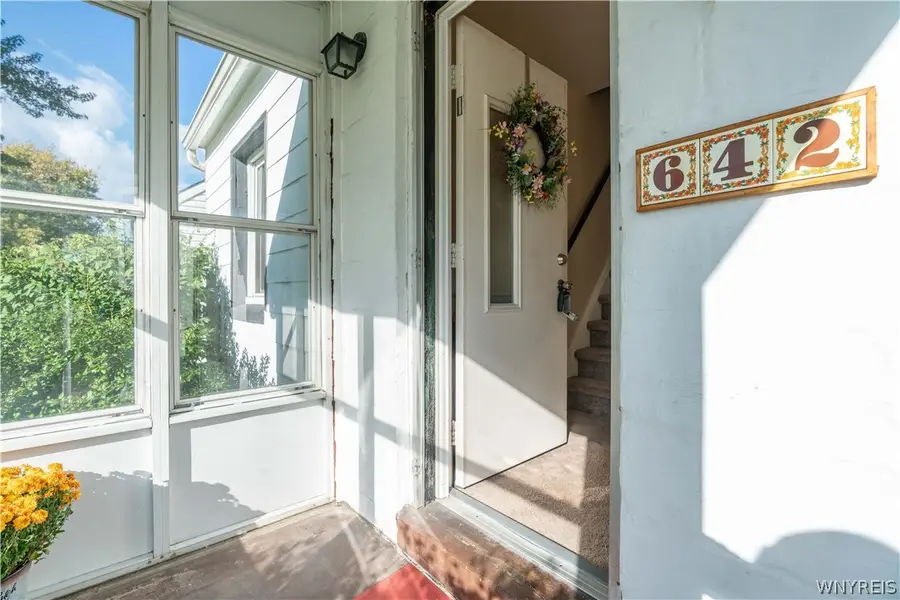 642 Emerson Drive, Buffalo, NY 14226 - #2