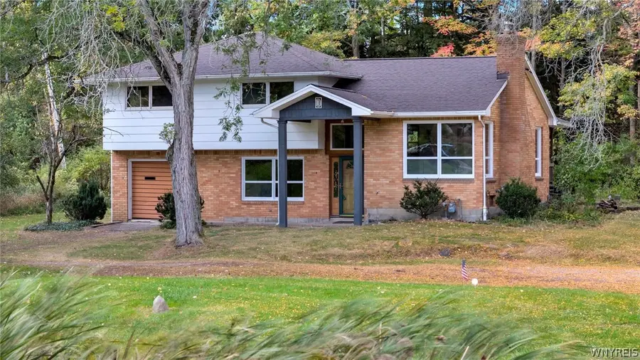 4528 Duerr Road, Orchard Park, NY 14127 - #3