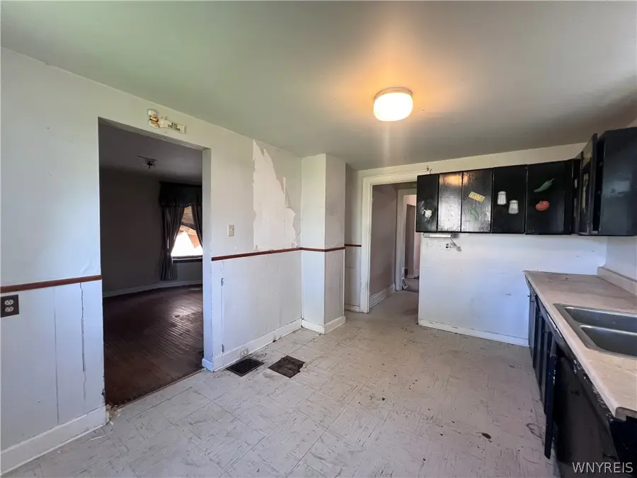 32 Columbus Avenue, Buffalo, NY 14220 - #3