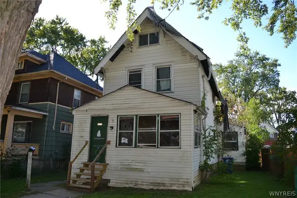 2215 Willow Avenue, Niagara Falls, NY 14305