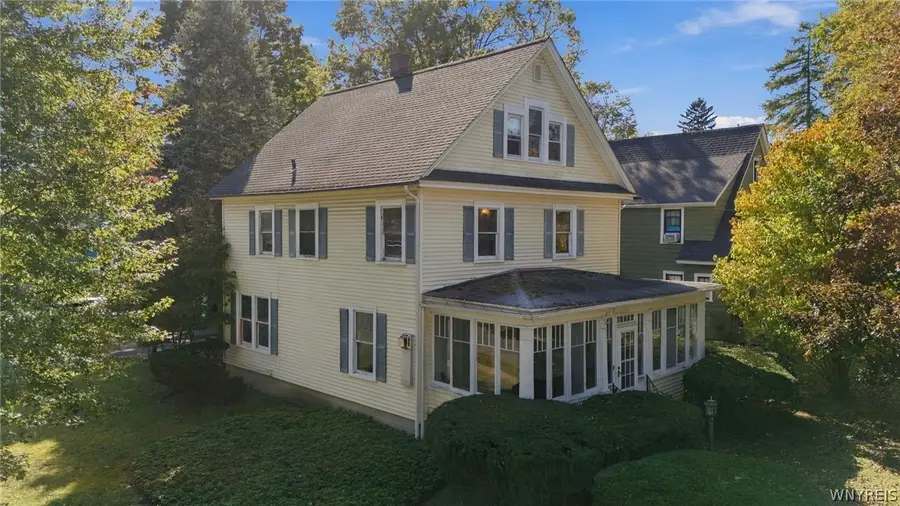 537 Oakwood Avenue, East Aurora, NY 14052 - #3