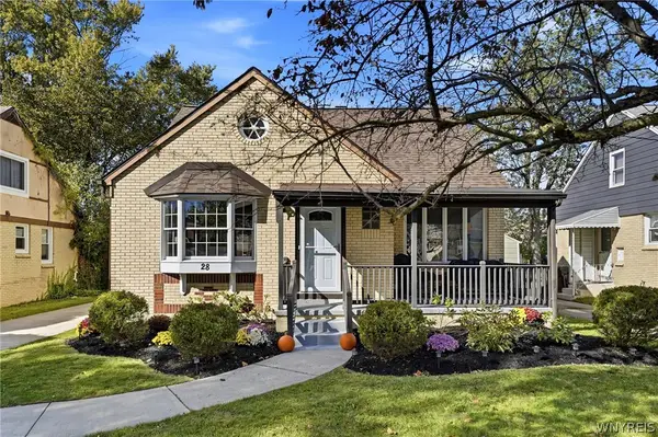28 Flora Road, Buffalo, NY 14225
