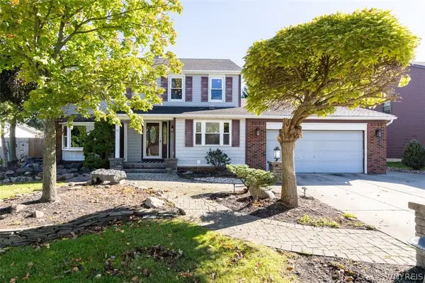 86 Pine Court N, West Seneca, NY 14224
