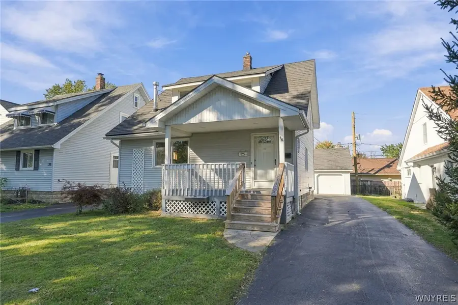 25 Cayuga Avenue, Lancaster, NY 14086 - #2