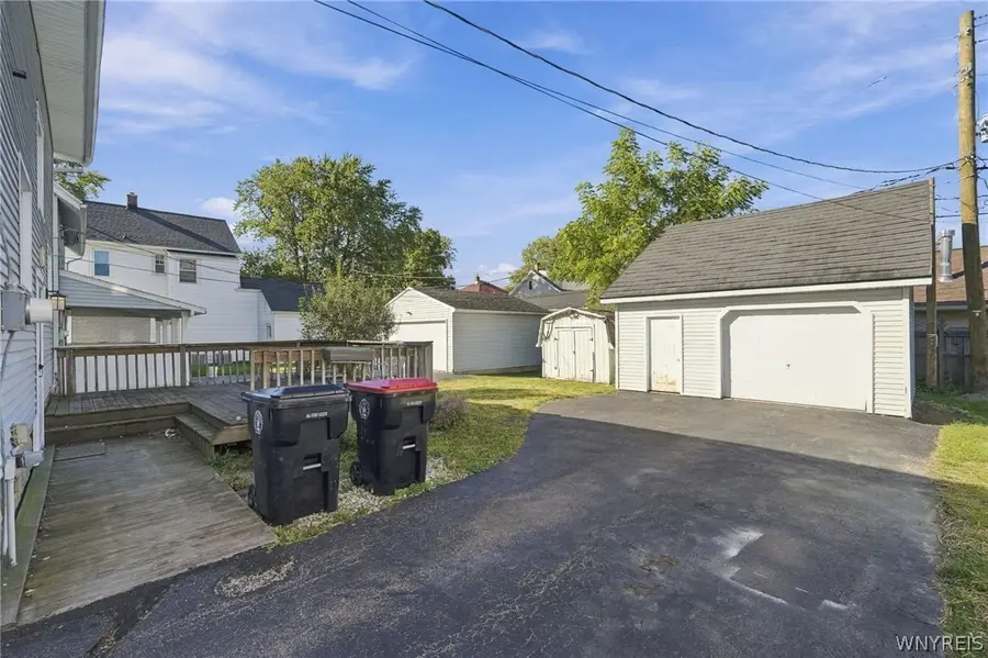 25 Cayuga Avenue, Lancaster, NY 14086 - #3