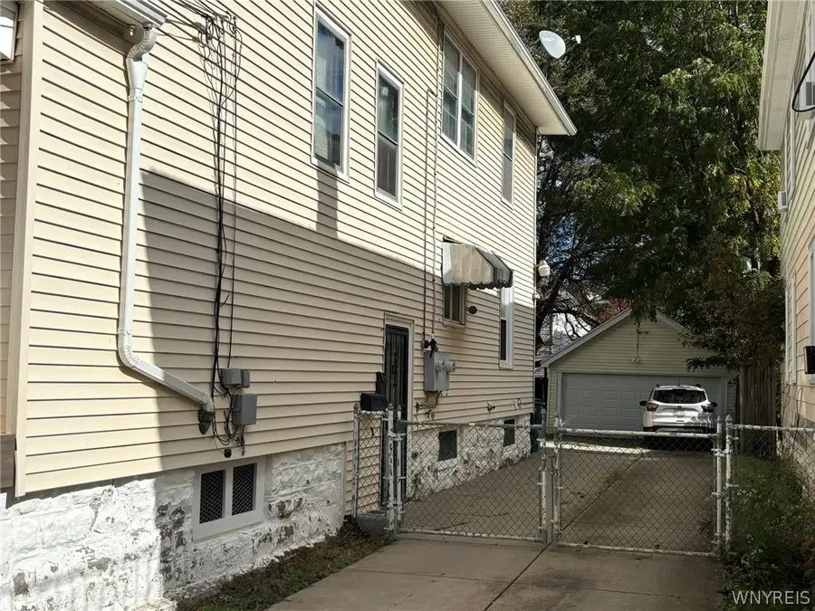 129 Deerfield Avenue, Buffalo, NY 14215 - #2