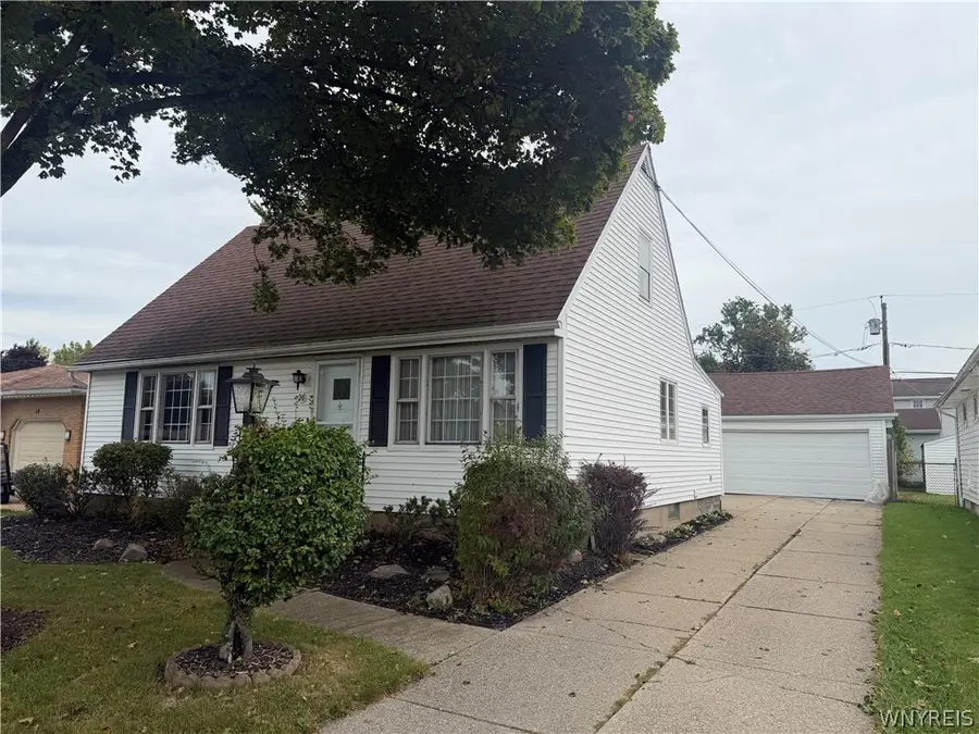 20 Sunrise Drive, Buffalo, NY 14219 - #2