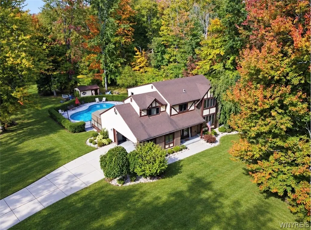 30 Red Fox Lane, Orchard Park, NY 14127 - #1