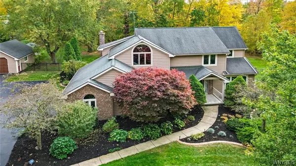 5354 Oakridge Drive, Hamburg, NY 14075