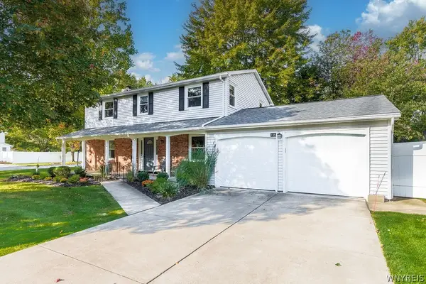 135 Halwill Drive, Buffalo, NY 14226