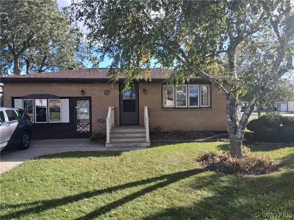 126 Gary Lane, Buffalo, NY 14227