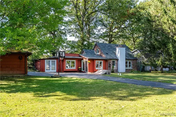 192 N Autumn Street, Buffalo, NY 14221