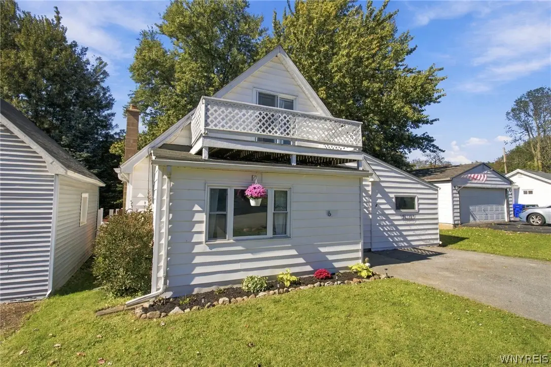 6 Fassett Avenue, Akron, NY 14001 - #1