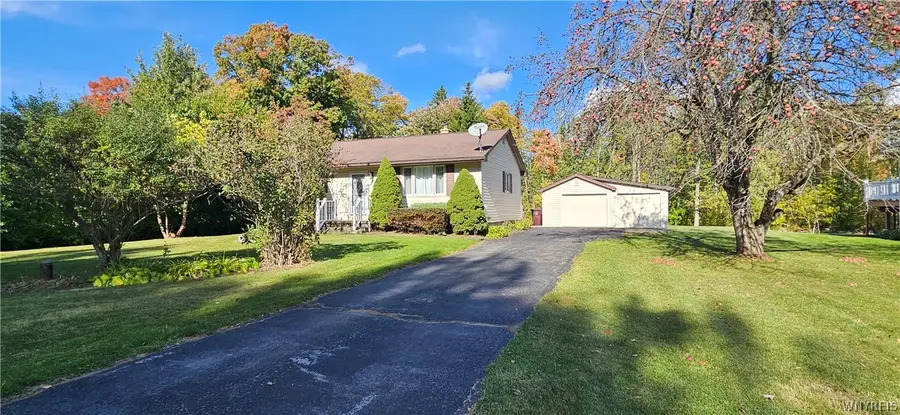 2232 Derby Road, Eden, NY 14057 - #2