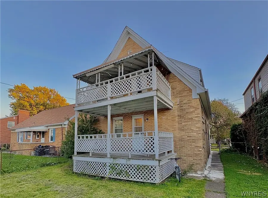 2910 Grand Avenue, Niagara Falls, NY 14301 - #3