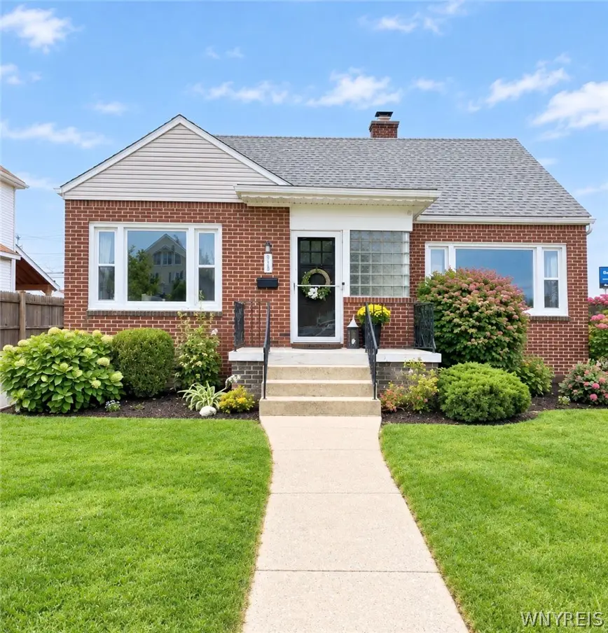15 Kenton Road, Buffalo, NY 14217 - #1