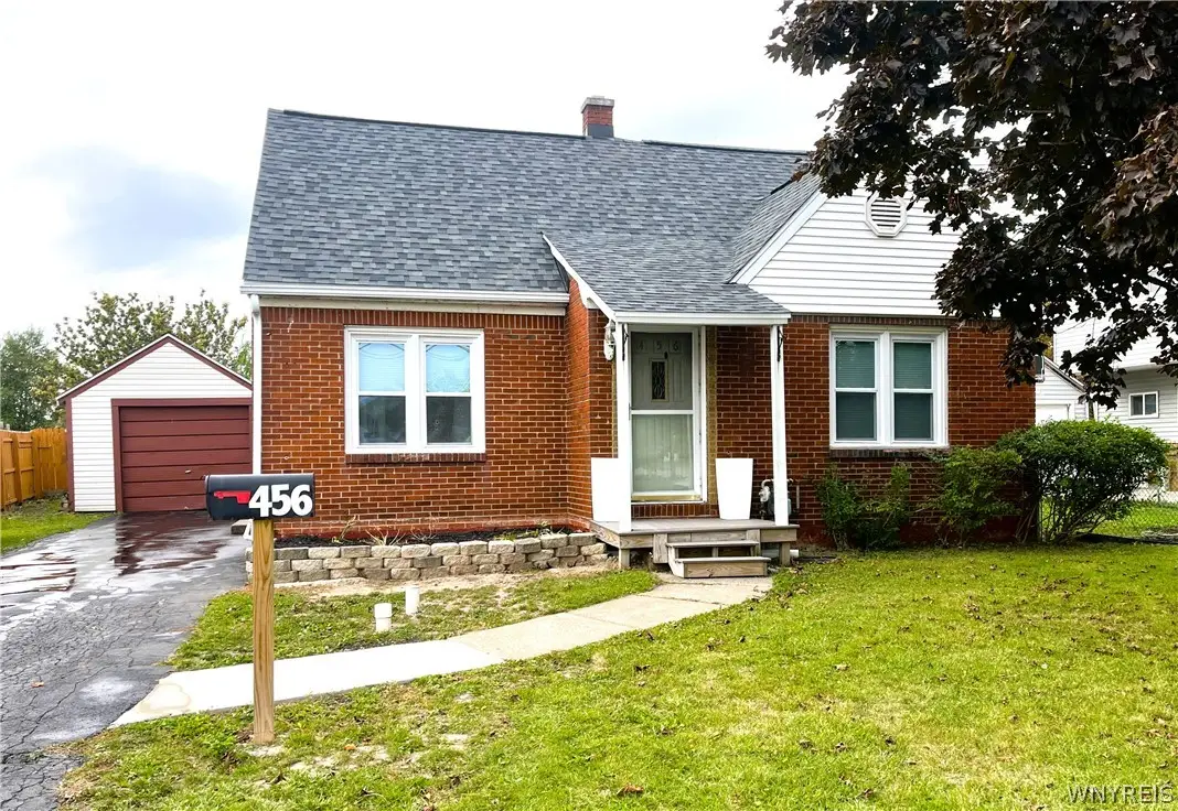 456 Beach Road, Buffalo, NY 14225 - #1