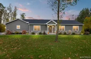 12692 Clinton St, Aurora, NY 14052