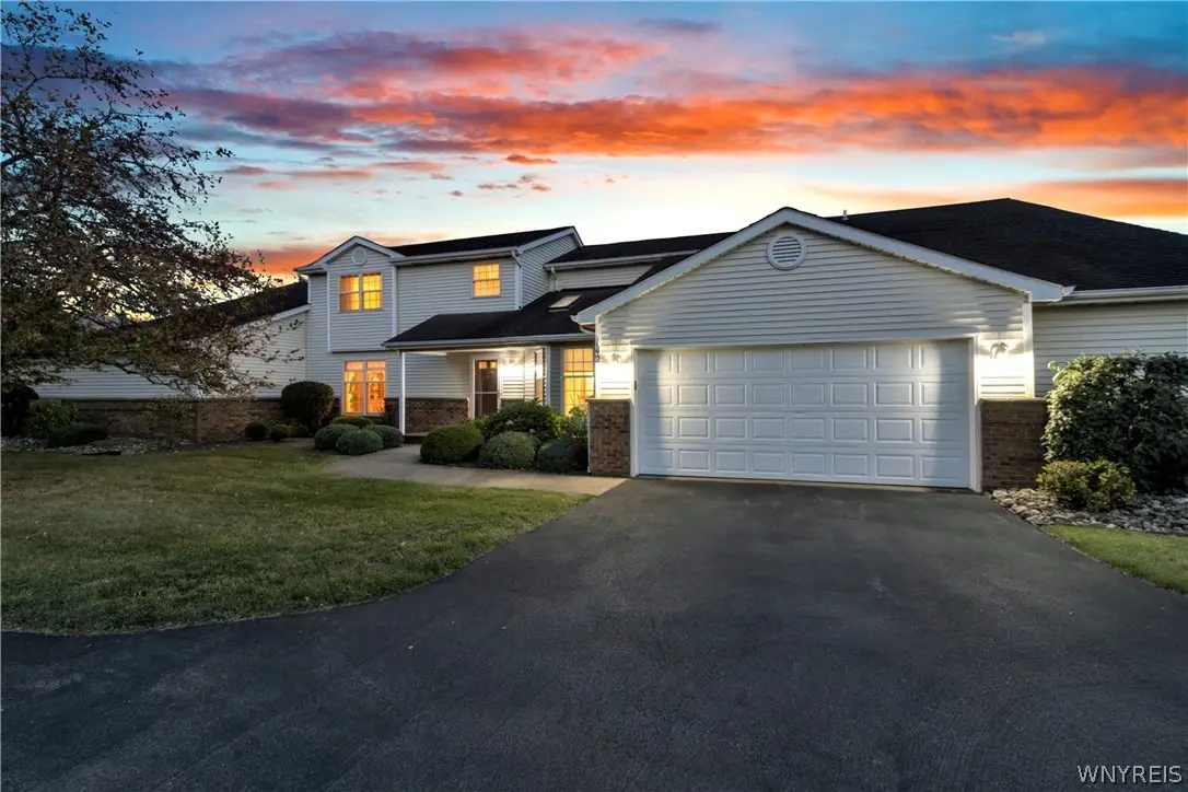 142 Southwick Drive, Orchard Park, NY 14127 - #1