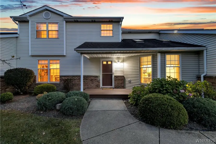 142 Southwick Drive, Orchard Park, NY 14127 - #3