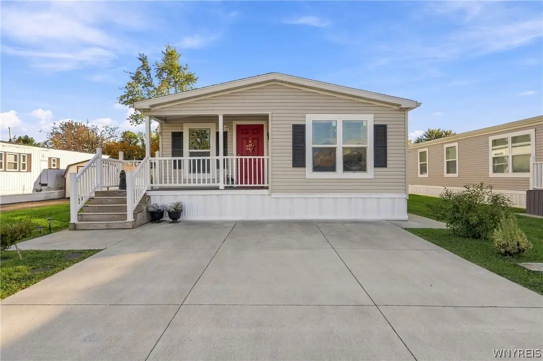 6 Laurel St, Akron, NY 14001 - #1