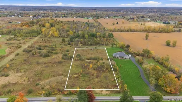 9750 Clarence Center Road, Clarence, NY 14032