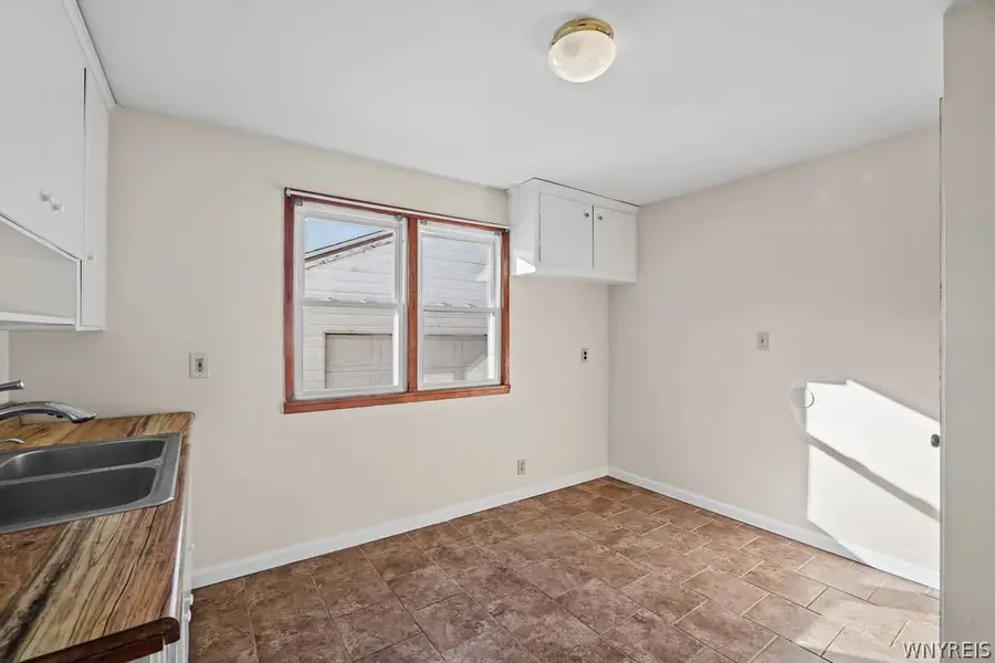 1268 94th Street, Niagara Falls, NY 14304 - #3