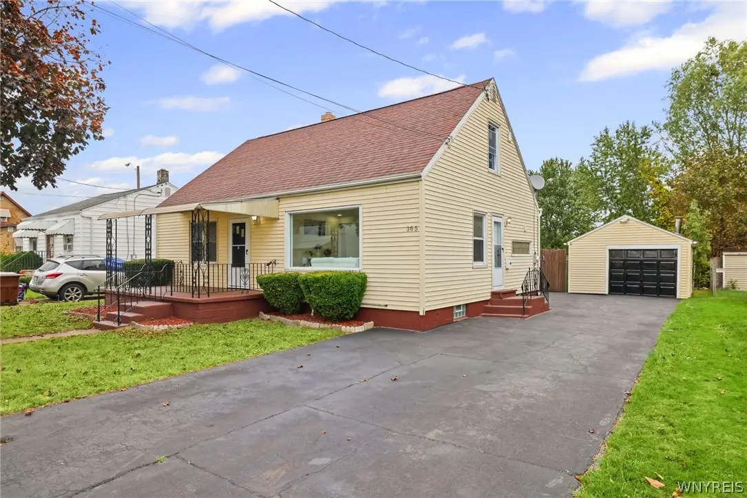 365 Atlantic Avenue, Buffalo, NY 14212 - #1