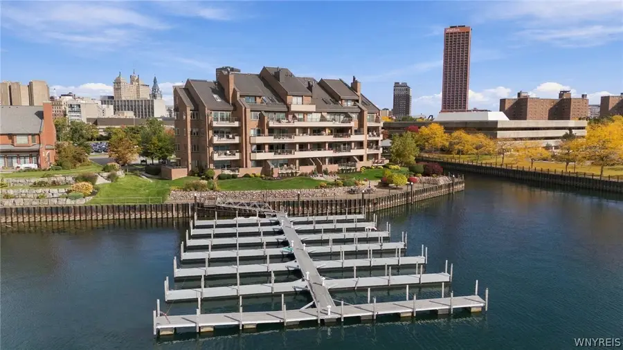 40 Waterfront Circle #305, Buffalo, NY 14202 - #3