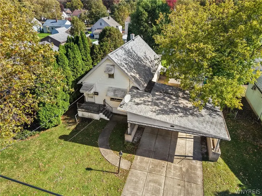 623 80th Street, Niagara Falls, NY 14304 - #2