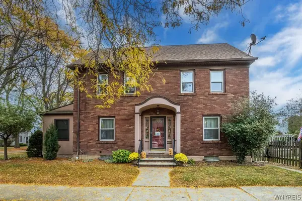 1301 Roselle Avenue, Niagara Falls, NY 14305