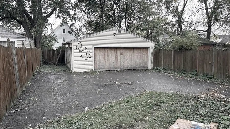 751 16th Street, Niagara Falls, NY 14301 - #3