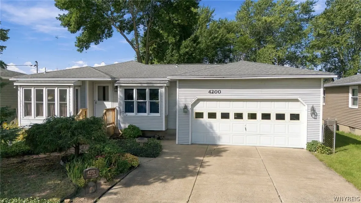 4200 Robin Lane, Hamburg, NY 14075 - #1