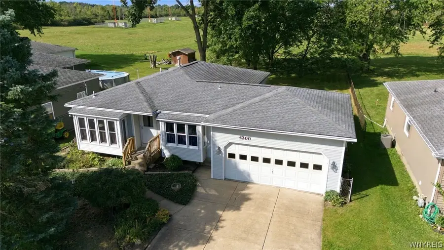 4200 Robin Lane, Hamburg, NY 14075 - #2