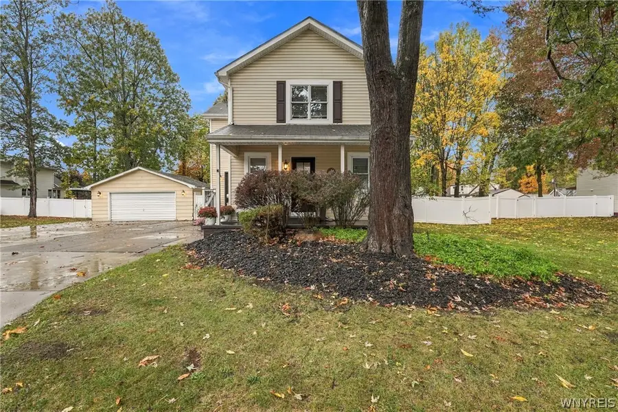 26 Greenfield Street, Orchard Park, NY 14127 - #2