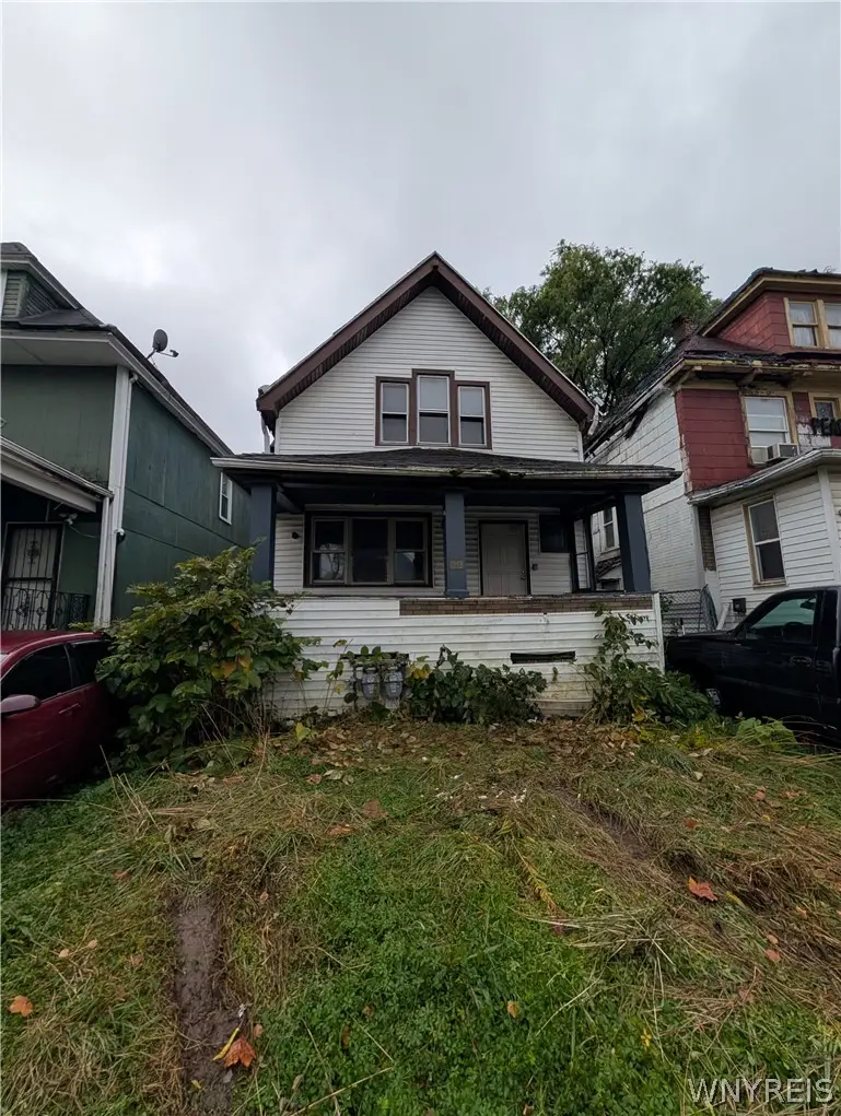 29 E Woodlawn Avenue, Buffalo, NY 14211 - #1