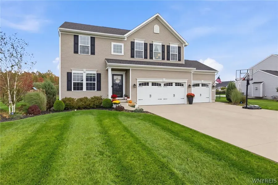 6653 Dublin Lane, Lockport, NY 14094 - #3