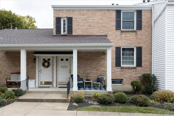 270 Buffalo Rd #32, East Aurora, NY 14052