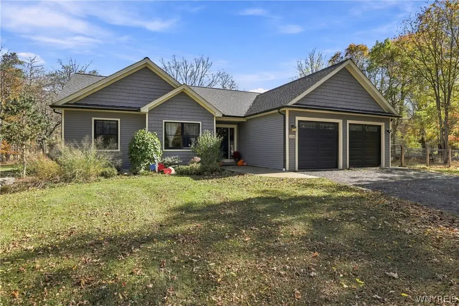1126 Grover Road, East Aurora, NY 14052 - #2