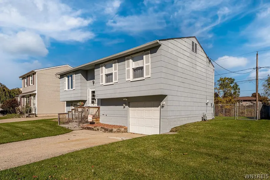16 S Seine Drive, Buffalo, NY 14227 - #2