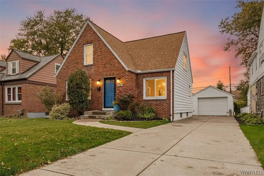 162 Hendricks Blvd, Amherst, NY 14226 - #2
