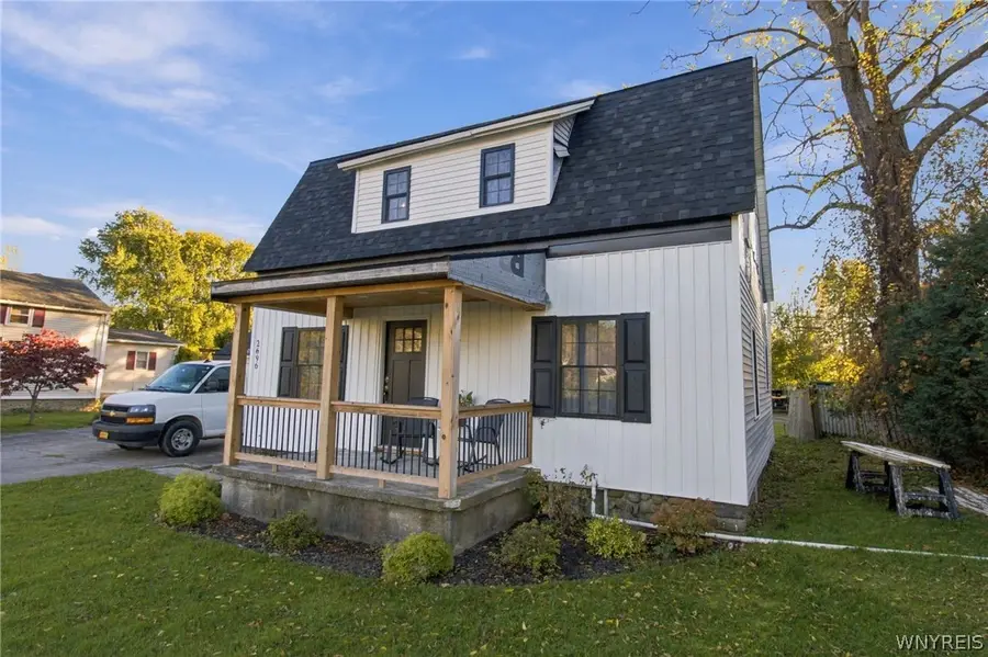 2696 Lockport Youngstown Road, Ransomville, NY 14131 - #2