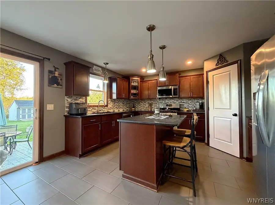 3628 Old Lakeview Road, Hamburg, NY 14075 - #3