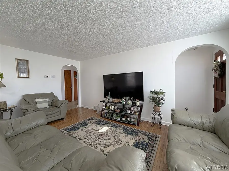 104 Cushing Place, Buffalo, NY 14220 - #3