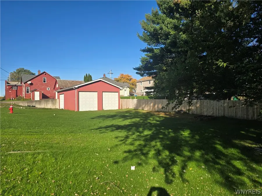 8392 Ridge Road, Gasport, NY 14067 - #2