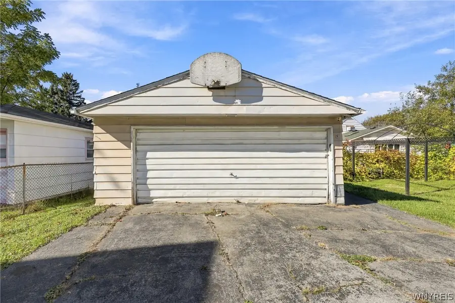 132 Weaver Street, Buffalo, NY 14206 - #3