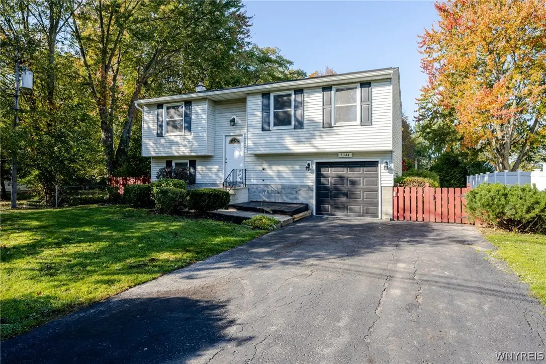 5344 Ernest Road, Lockport, NY 14094 - #1