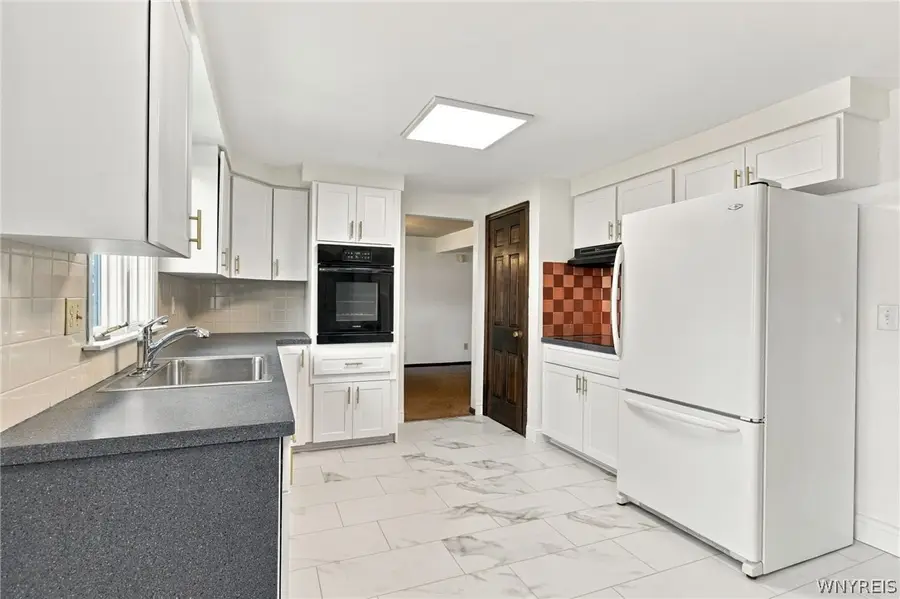 129 Albert Drive, Lancaster, NY 14086 - #3